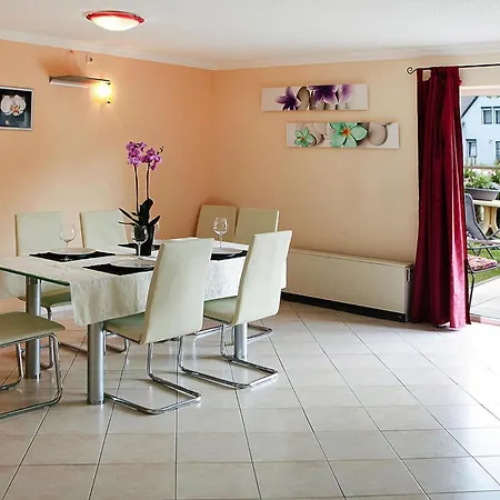 Feriehus At The Kummerower In Verchen