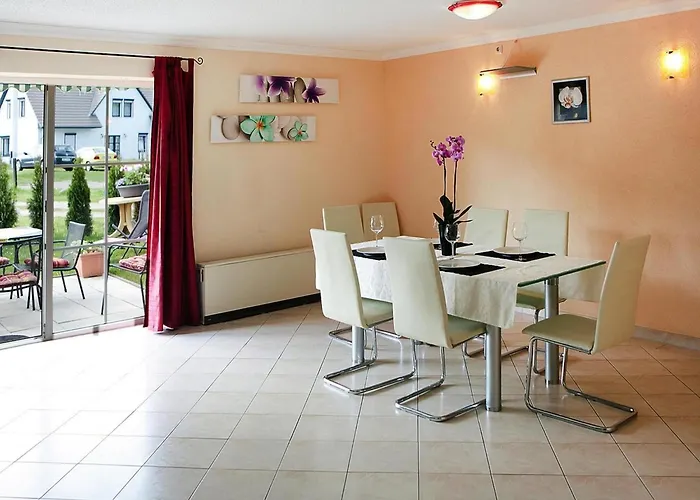 Vakantiehuis At The Kummerower In *